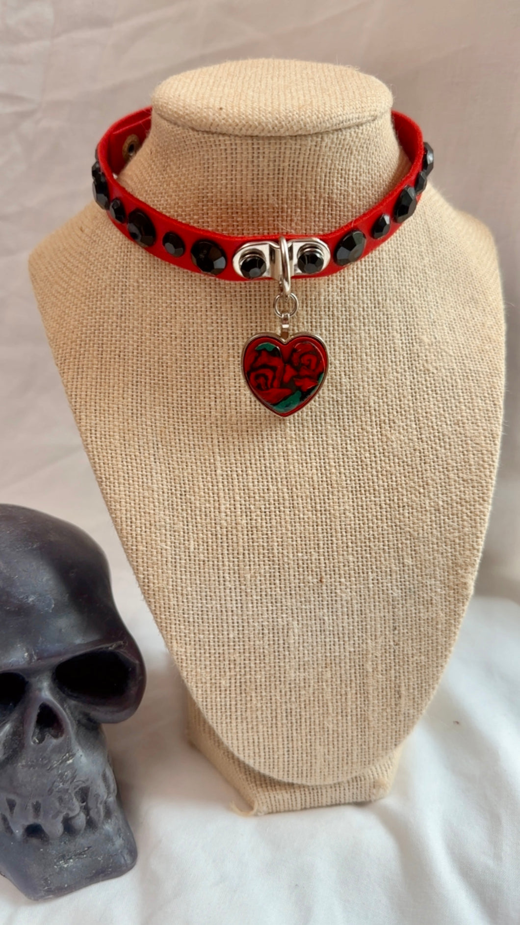 Rose Heart Choker