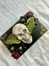 Load image into Gallery viewer, Gothic Skull Jewelry Box
