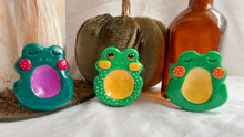 Load image into Gallery viewer, Light Green Sleeping Frog Fidget Stone
