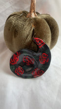 Load image into Gallery viewer, Roses Fidget Stone
