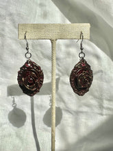 Load image into Gallery viewer, Vintage frame with Roses Earrings
