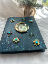 Load image into Gallery viewer, Moon and Star Book Box
