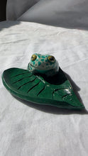 Load image into Gallery viewer, Frog on Leaf Trinket dish
