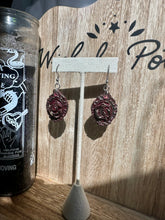 Load image into Gallery viewer, Vintage frame with Roses Earrings
