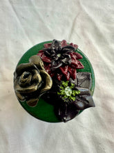 Load image into Gallery viewer, Gothic Flower Ring Box

