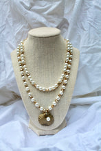Load image into Gallery viewer, Gold and Pearl beaded Necklace with Gold Seashell
