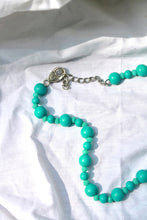 Load image into Gallery viewer, Turquoise Beaded Necklace with Green Shell
