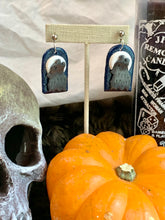 Load image into Gallery viewer, Howlin At The Moon Earrings
